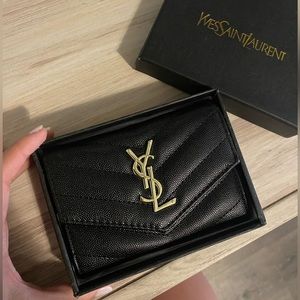 YSL CASSANDRE MATELASSÉ SMALL ENVELOPE WALLET